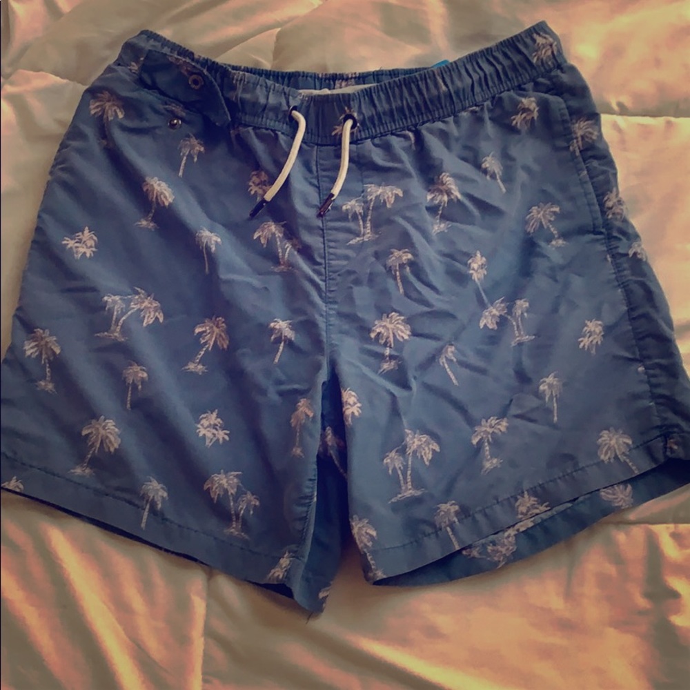 grew out of it (was my favorite swim suit 😢)